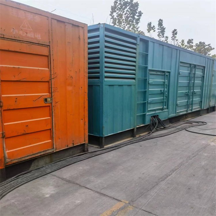天山如何选择适合 600kW 柴油发电机组的热继电器?